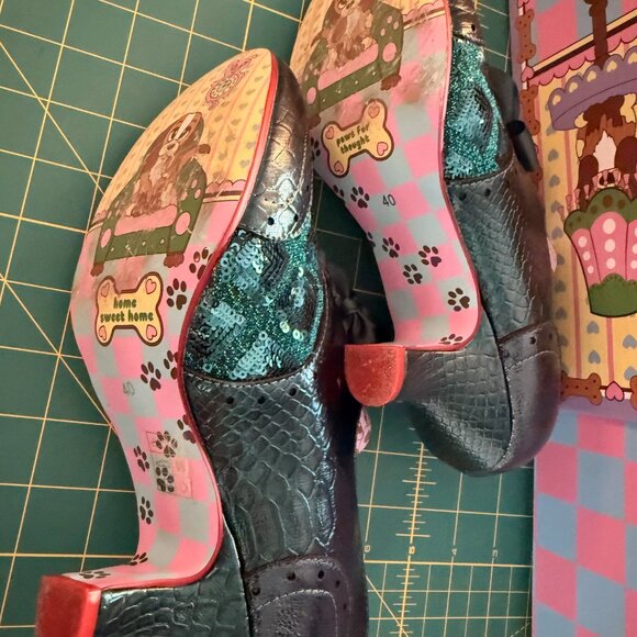 Irregular Choice Emerald Ribbon-Laced Heels Size 40 - Picture 5 of 6